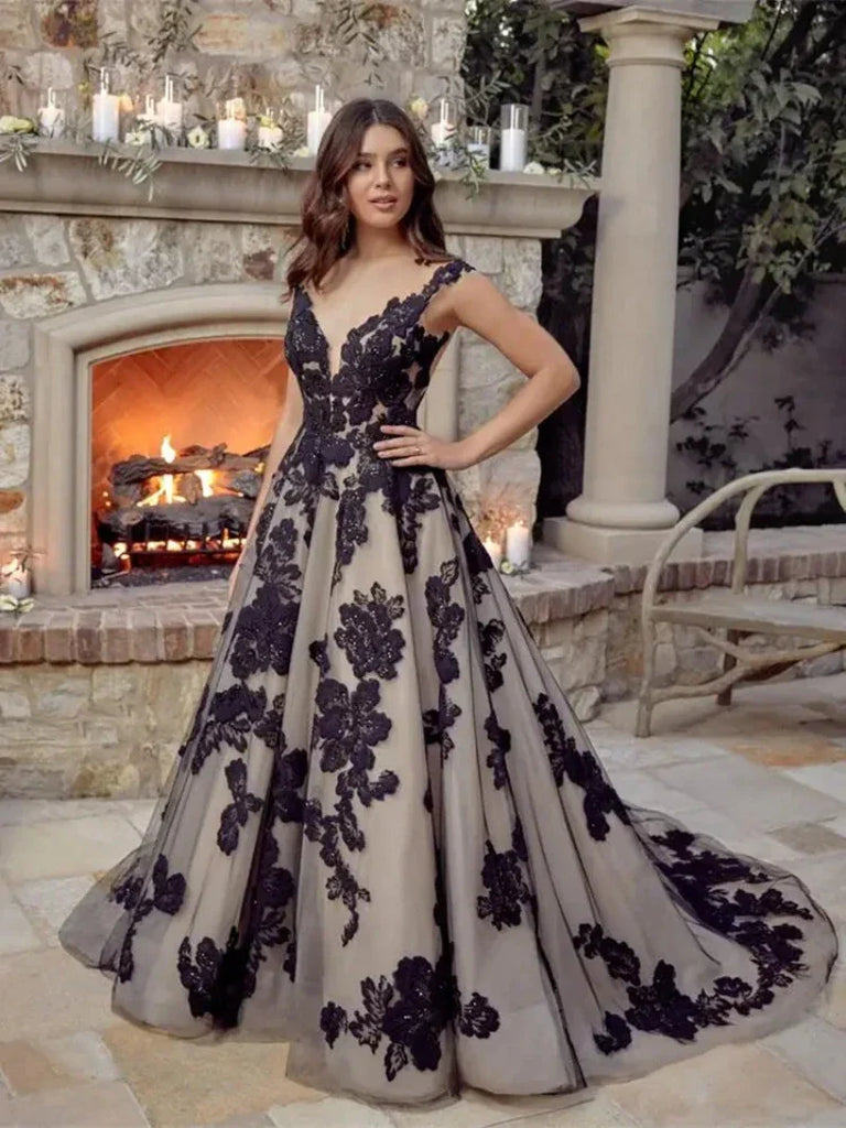 gray and black wedding dress Grey Why Coco Chanel Created LowStock:43362755117107 long sleeves Size:10 Years