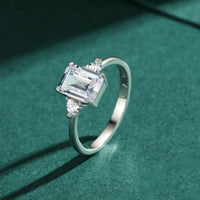 bague-diamant-solitaire-taille-princesse