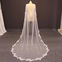 cape-de-mariee-dentelle
