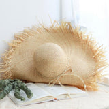 chapeau-de-jardinier-en-paille