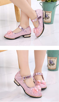 chaussures-fille-noir-et-rose