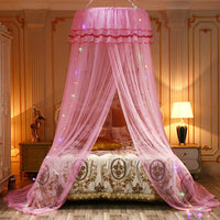 ciel-de-lit-fille