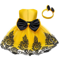 enfant-fille-princesse-robe