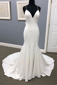 robe-de-mariee-boheme-chic-longue-traine
