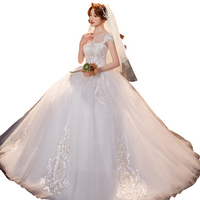 femme-en-robe-de-princesse