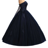 grande-robe-bleu-fonce-de-princess