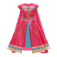 robe-princesse-avec-cape
