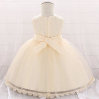 robe-de-bapteme-bebe-fille-6-mois