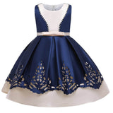robe-de-princesse-bleu-et-blanc