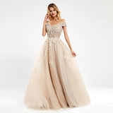 robe-de-bal-princesse-femme