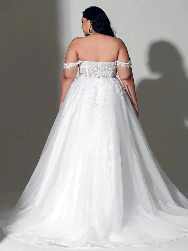 robe-de-mariage-glamour-grande-taille