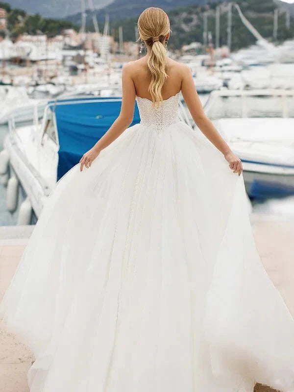 robe-de-mariee-avec-broderies
