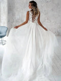 robe-de-mariee-moderne-blanche