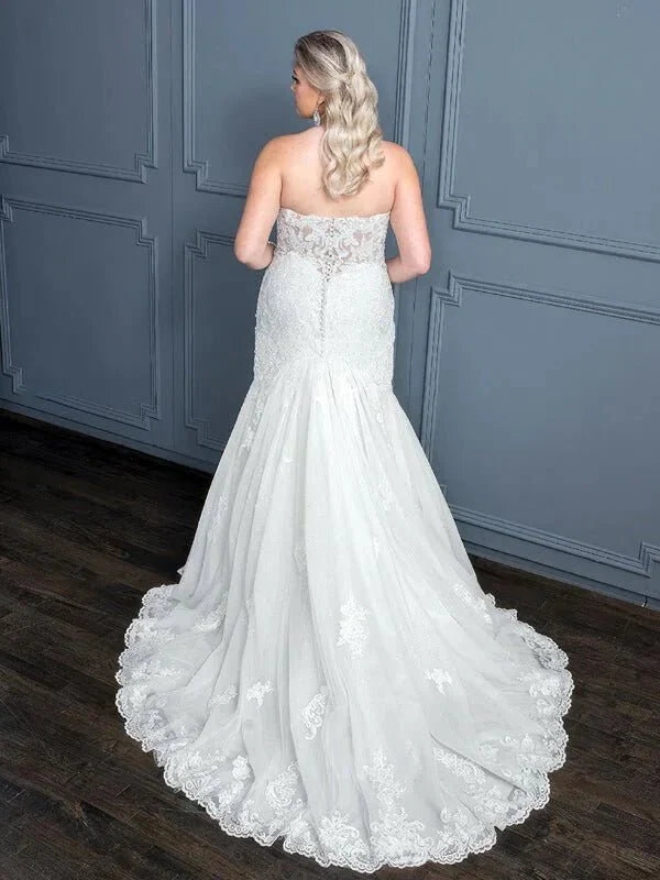 robe-de-mariee-bustier-femme-ronde