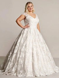 robe-de-mariee-romantique-pour-femme-ronde