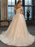 robe-de-mariee-dentelle-pour-grande-taille