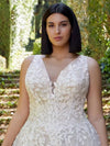 robe-de-mariee-dos-en-v-grande-taille