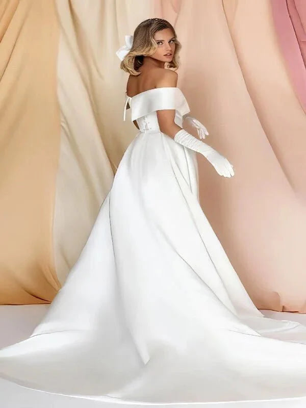 robe-de-mariee-en-satin-duchesse
