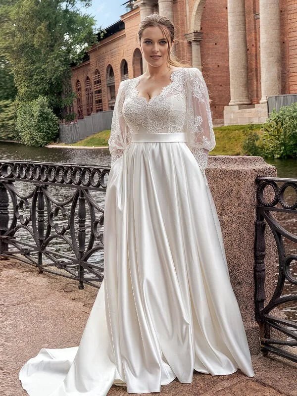robe-de-mariee-en-satin-femme-ronde