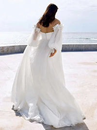 robe-de-mariee-fluide-femme-ronde