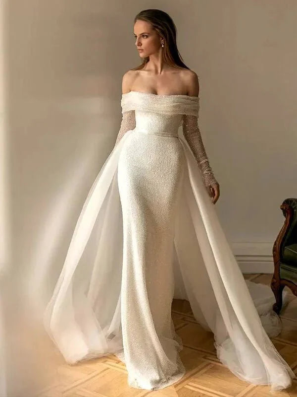 Robe de mariée fourreau dos nu