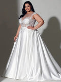 robe-de-mariee-grande-taille-elegance-satinee