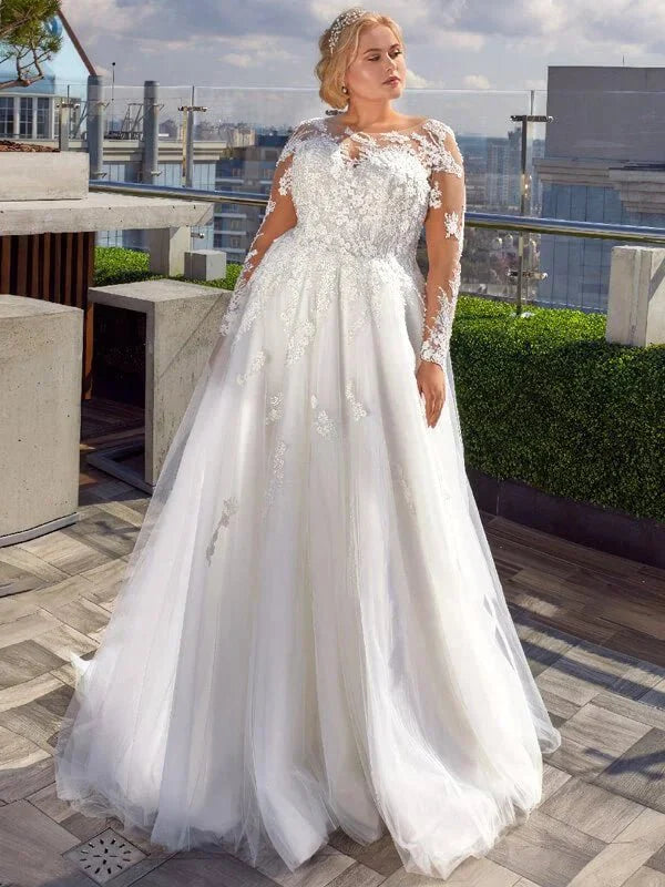 robe-de-mariee-manches-longues-curvy-1