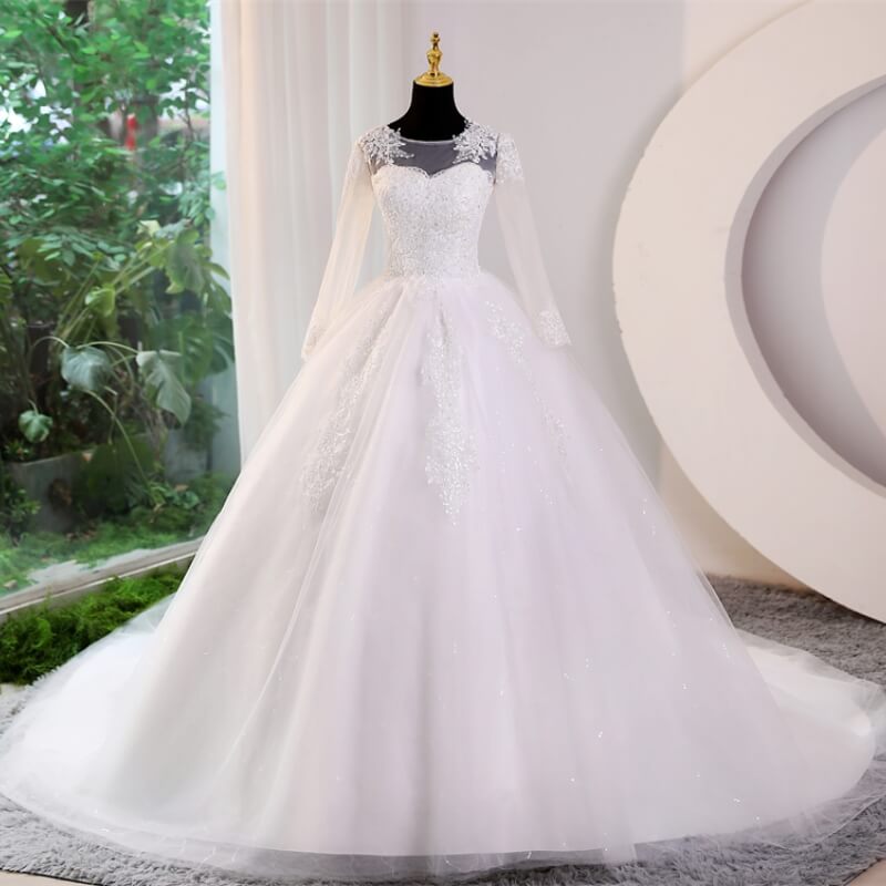 robe-de-mariee-princesse-manche-longue