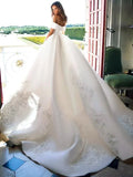 Robe de mariée princesse satin