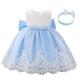 robe-de-princesse-bebe-vrai