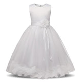 robe-de-princesse-blanche-pour-petite-fille
