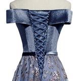 robe-de-princesse-femme-bleu