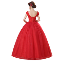 robe-de-princesse-femme-rouge