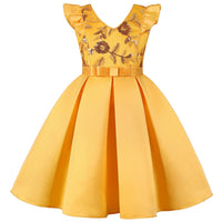 robe-princesse-courte-petite-fille