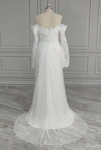 robe-de-mariee-boheme-chic-col-bardot