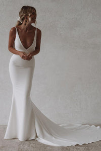 robe-de-mariee-boheme-chic-forme-sirene