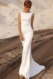robe-de-mariee-boheme-col-bateau