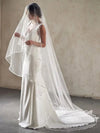 voile-de-mariee-a-bordure-fine