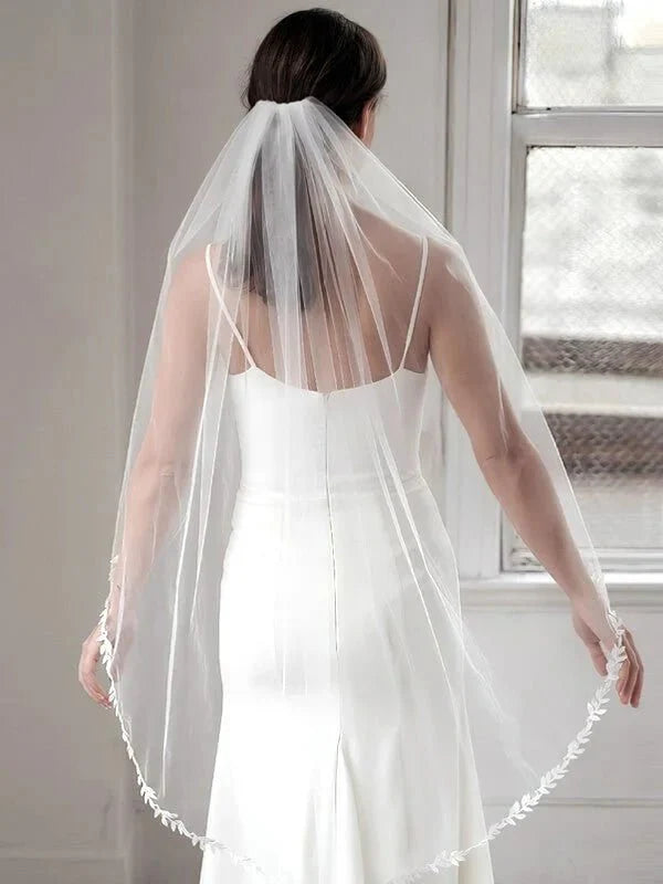 voile-de-mariee-en-dentelle